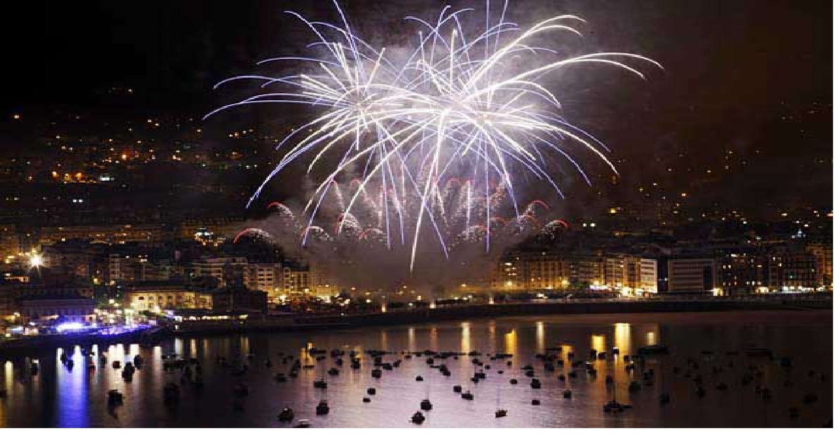 UK01: Cambios de parada y servicios nocturnos especiales del 10 al 17 de agosto