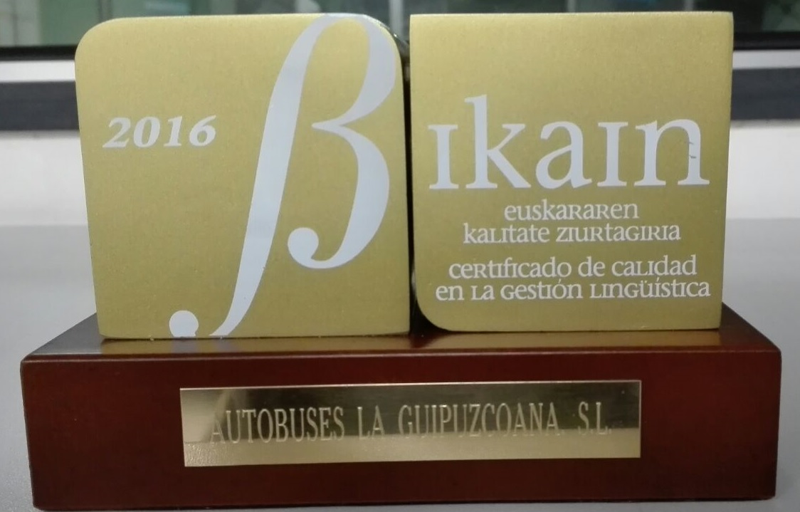 Autobuses La Guipuzcoana ha recibido el Certificado Bikain Oro