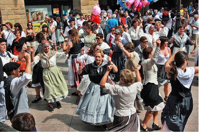 UK03: SERVICIOS NOCTURNOS ESPECIALES, EL 9 DE SEPTIEMBRE